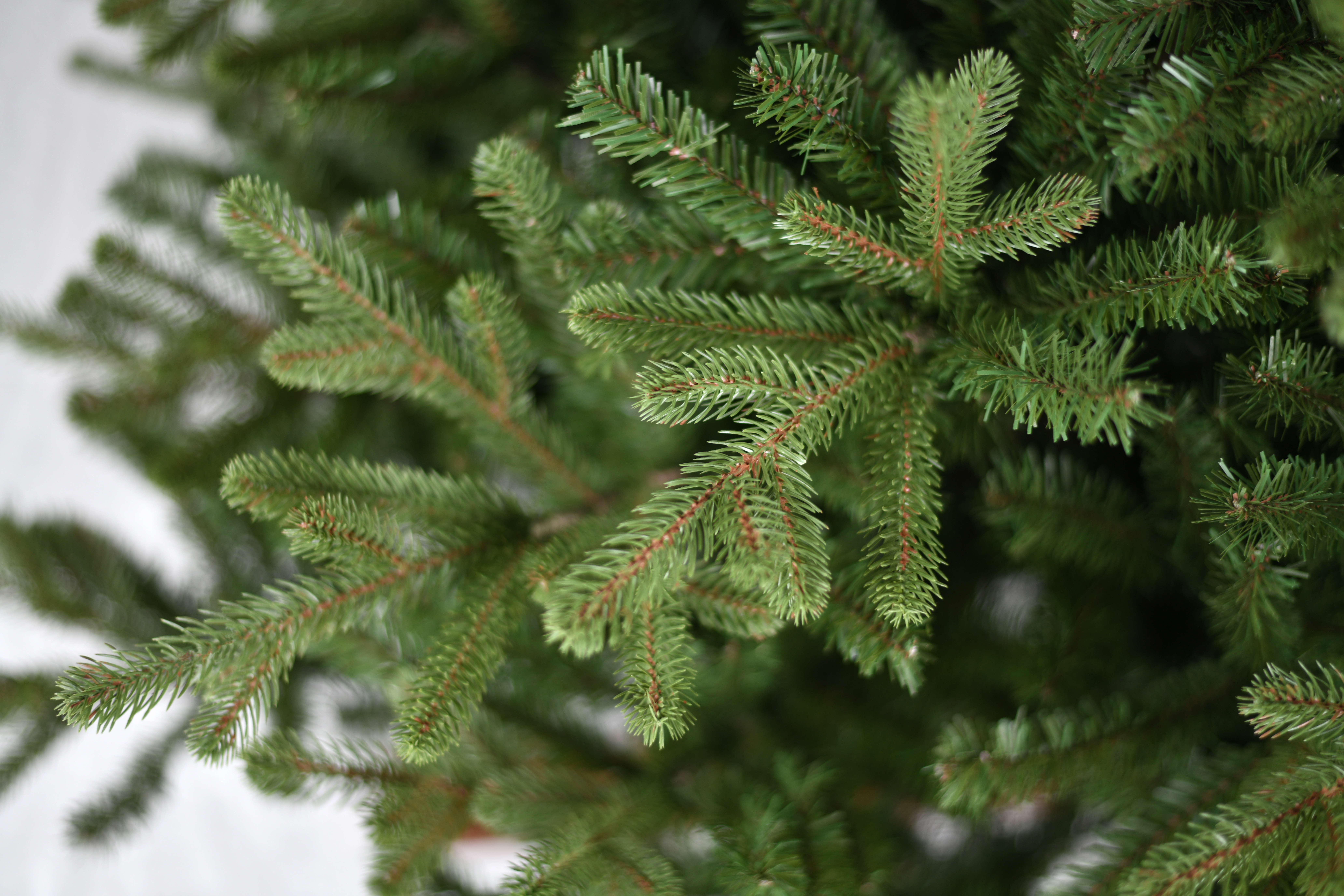 Mooie grote kunstkerstboom Greenwood L 243cm 🎄mét houten kruis