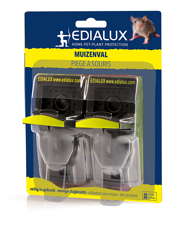 Twee zwarte Edialux muizenvallen in een plastic verpakking, met gele lokaashouders.