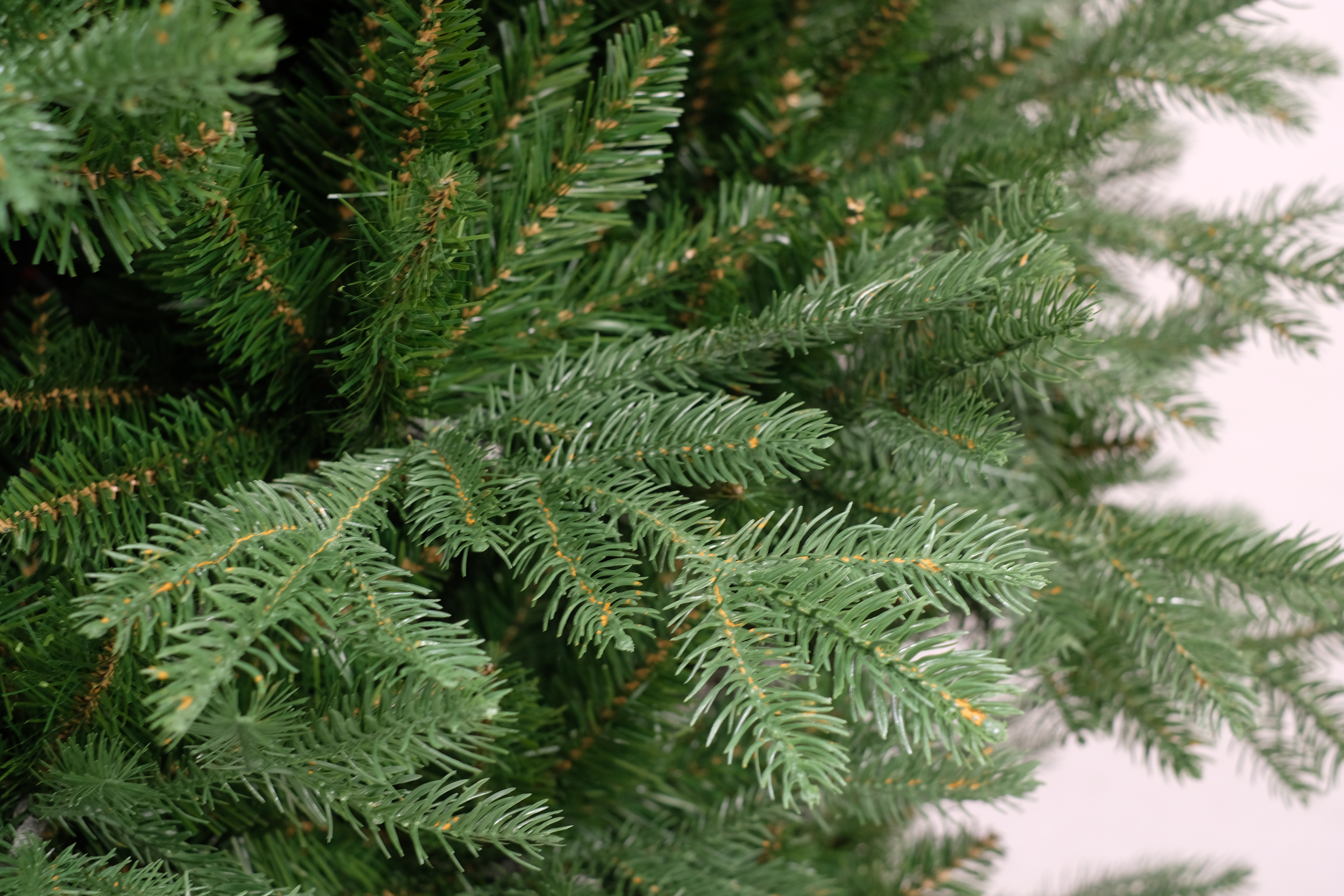 Elegante volle kerstboom met realistische feel-real takken (213 cm) | kunstkerstboom kopen