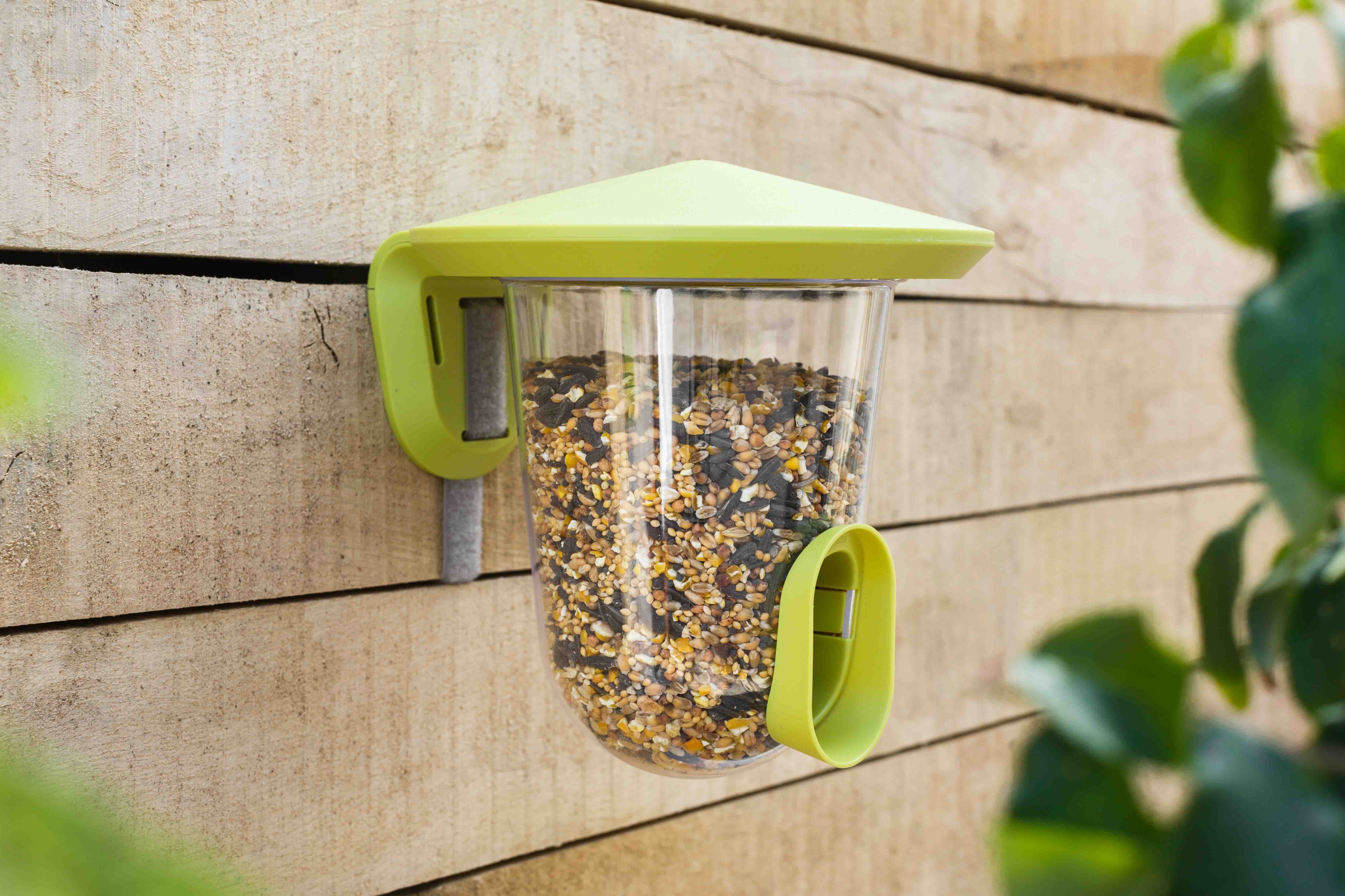 Moderne vogelvoedersilo Groen Feedr