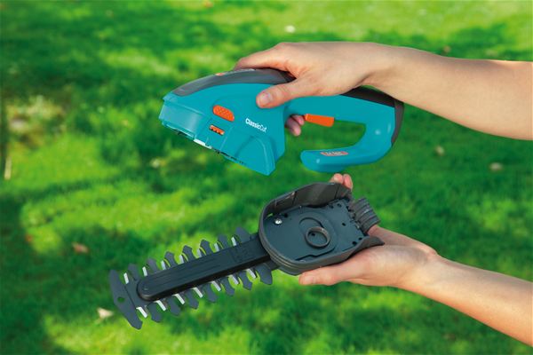 Gardena Set Li-Ion Accu Gras en Buxusschaar ComfortCut 3 in 1 met verstelbare handgreep