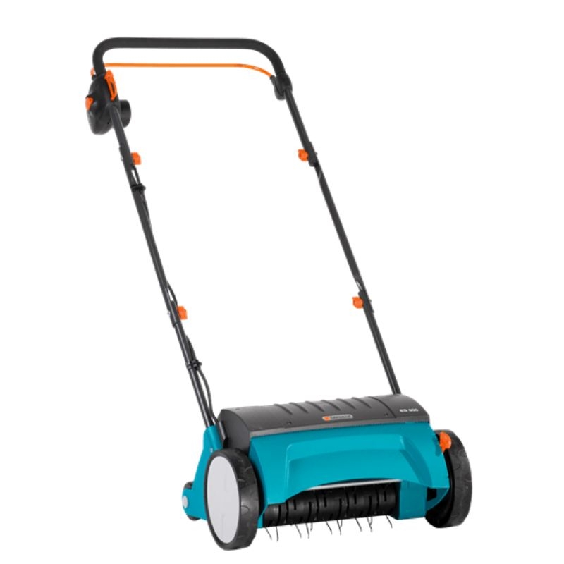 Houd uw gazon gezond met de Gardena ES 500 gazonbeluchter. Verwijdert mos en vilt voor een betere lucht-, water- en voedingsopname.