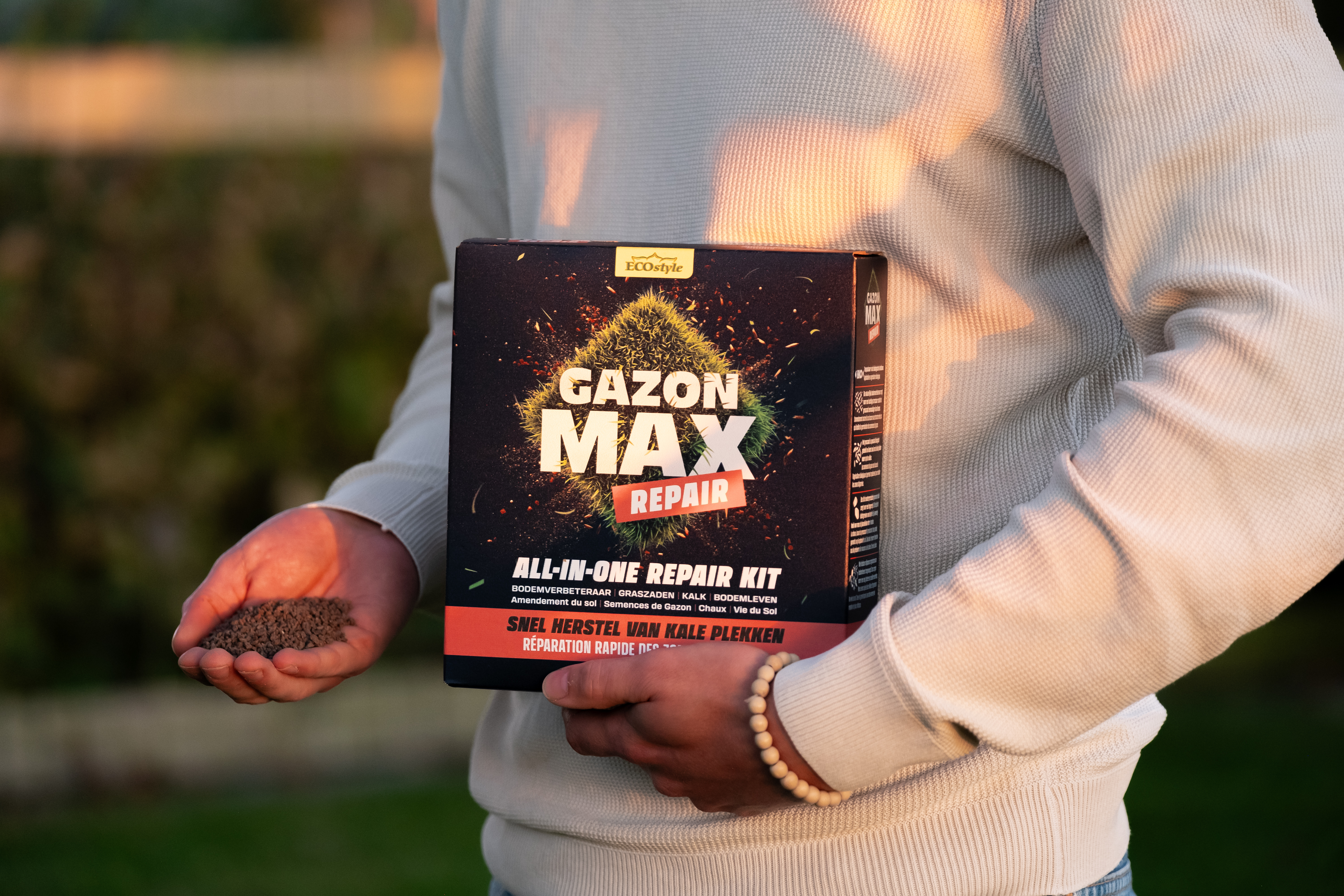 Gazonmax repair 1 kg voor 30 kale plekken in het gazon | Ecostyle